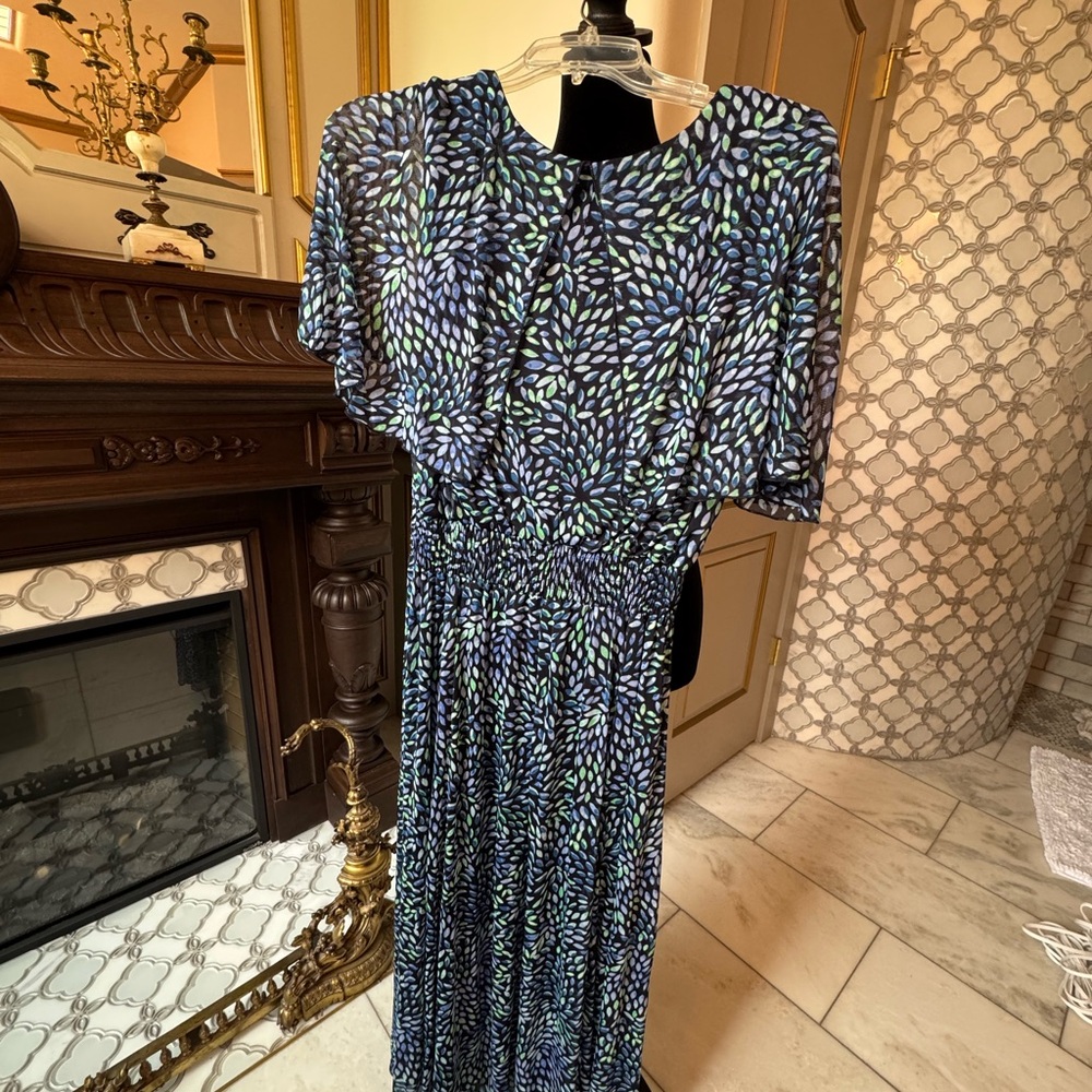 Kate and Lily Petite Dress - Picture 2 of 3
